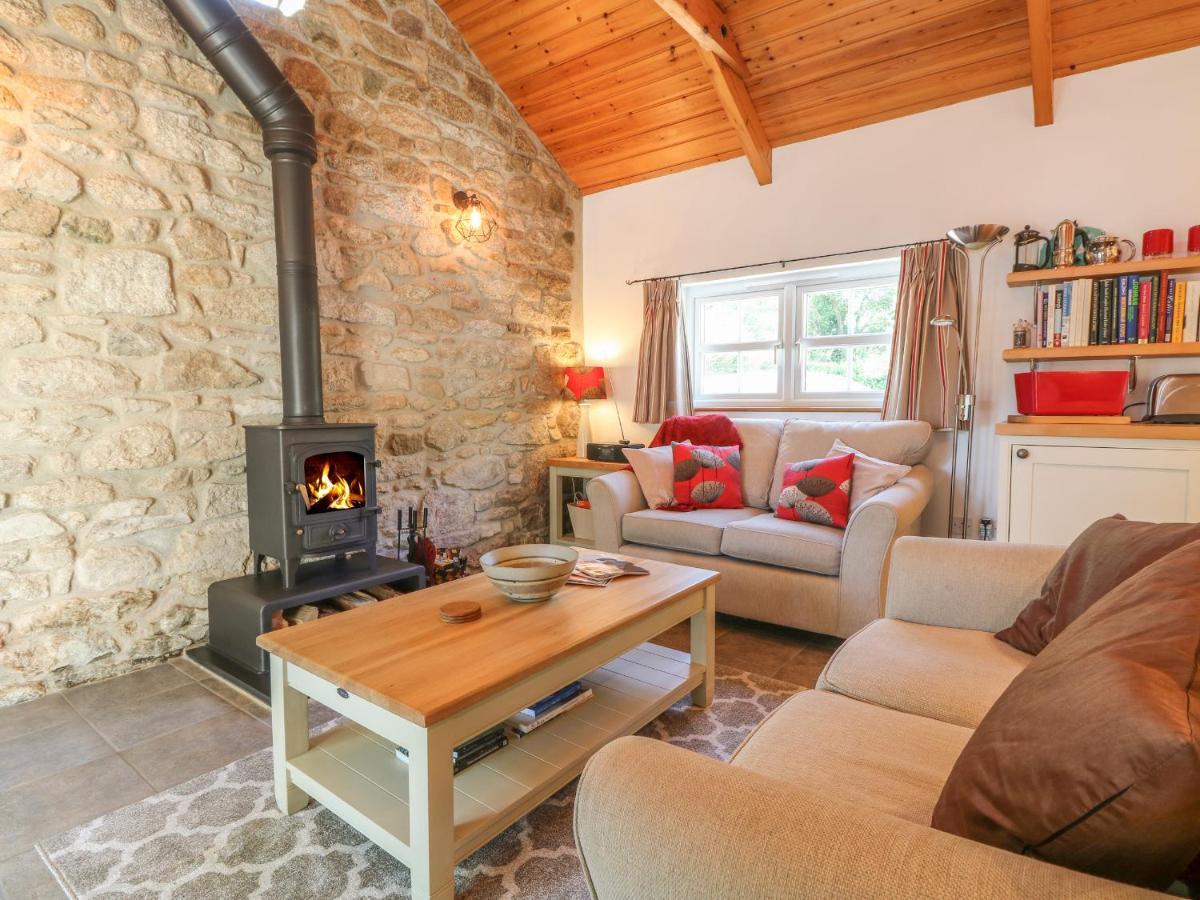 Pond Cottage Truro Exterior photo